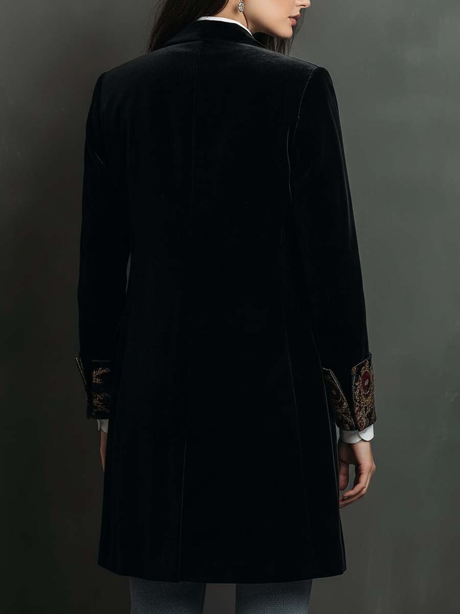 Camila | Blazer Entallado con Estampado Barroco Negro