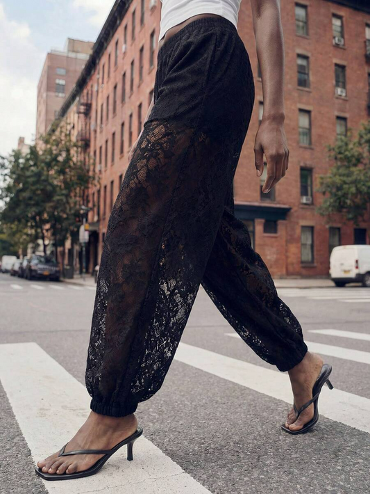 Noir - Pantalón bombacho de encaje negro