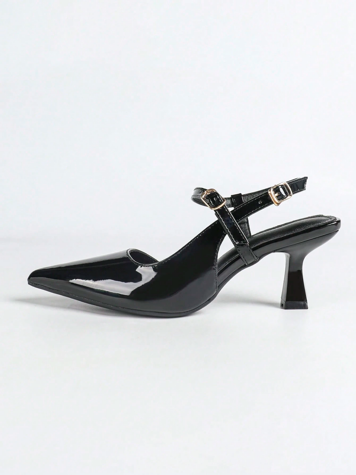 Julia - Slingback de Charol con Doble Correa al Tobillo