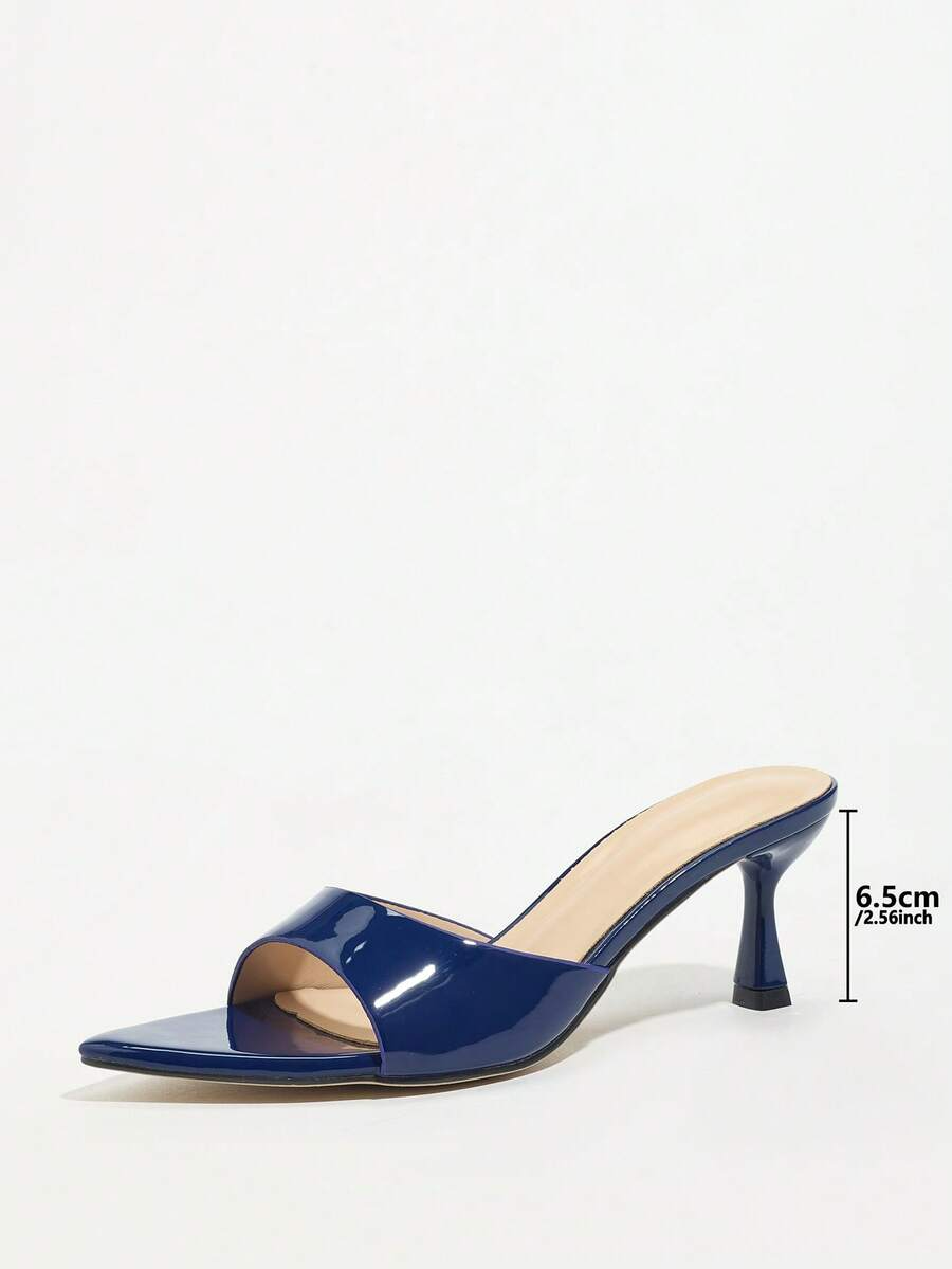 Vega - Tacones de Tira Ancha en Charol con Tacón Esculpido