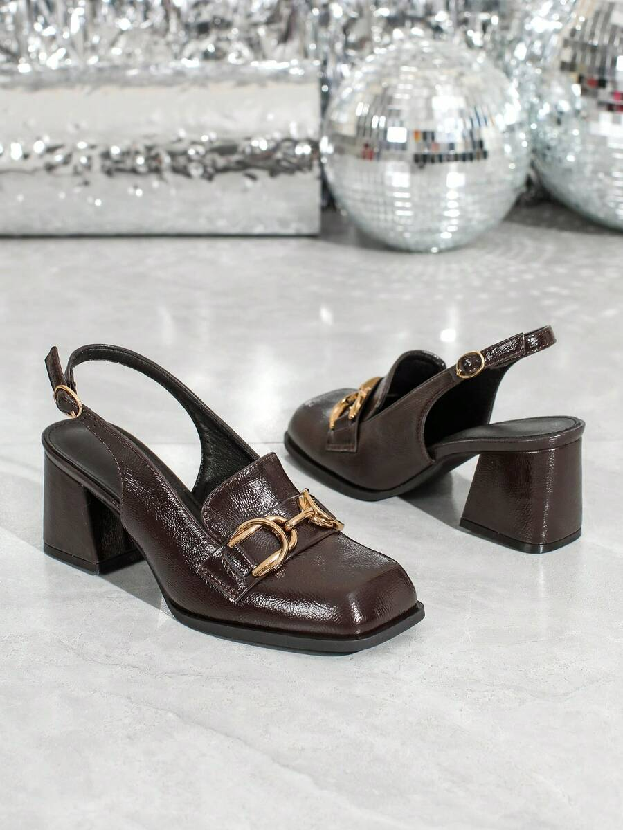 Inés - Slingback Loafer de Tacón Bloque con Cadena Dorada