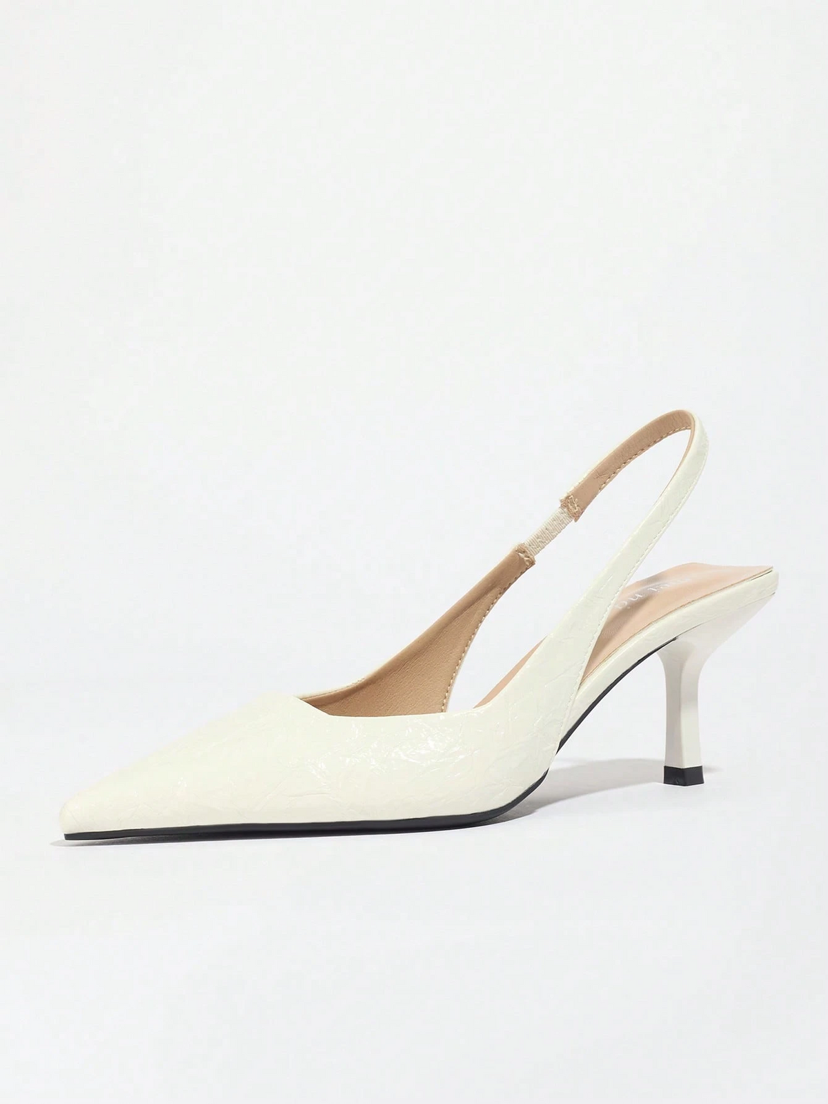 Vega - Slingback de Tacón Kitten con Punta Fina