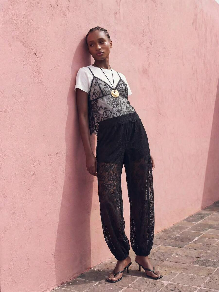 Noir - Pantalón bombacho de encaje negro