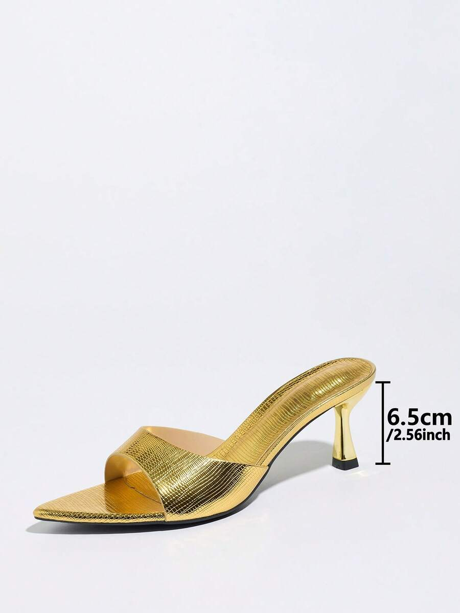 Vega - Tacones de Tira Ancha en Charol con Tacón Esculpido